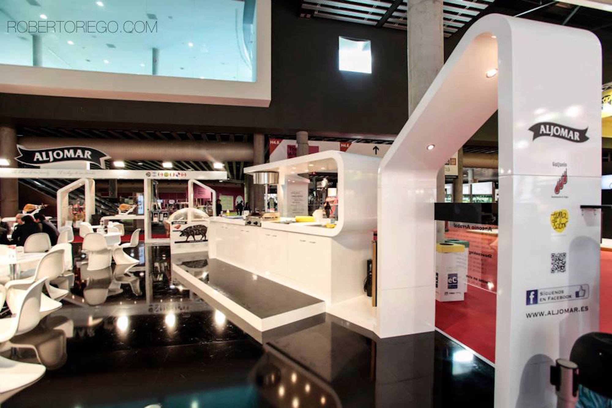 Iluminación stand