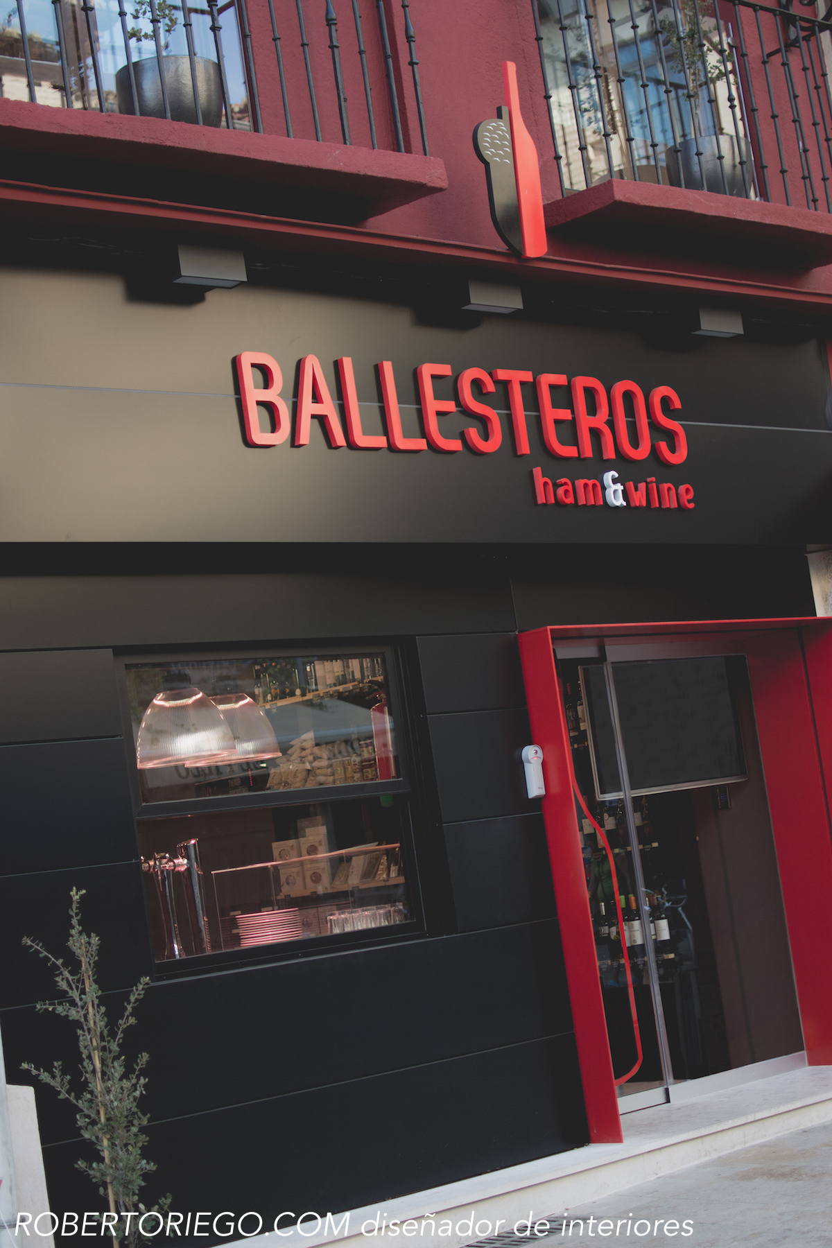 interiorismo Ballesteros Ham & Wine