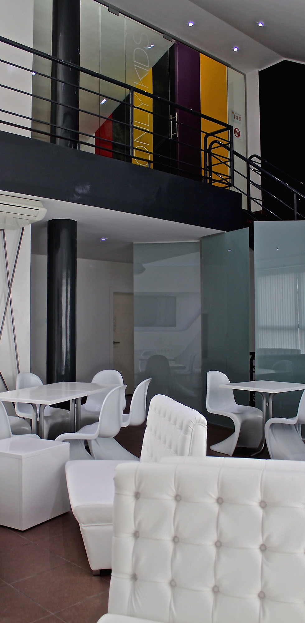 Inma Café - Lounge