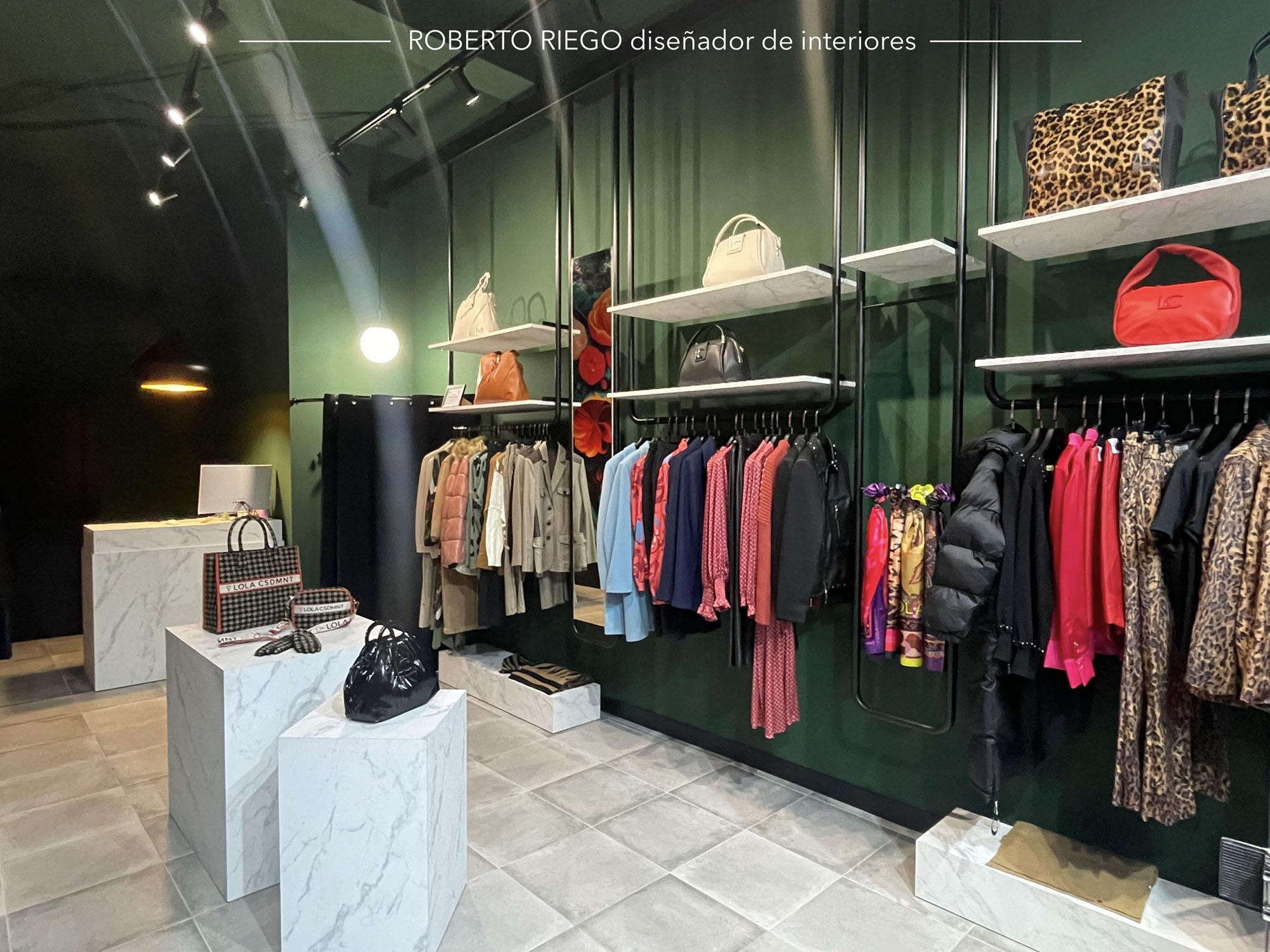 Diseño de Interior y Escaparate para tienda Rhapsody Shop Zamora - Luale Proyectos