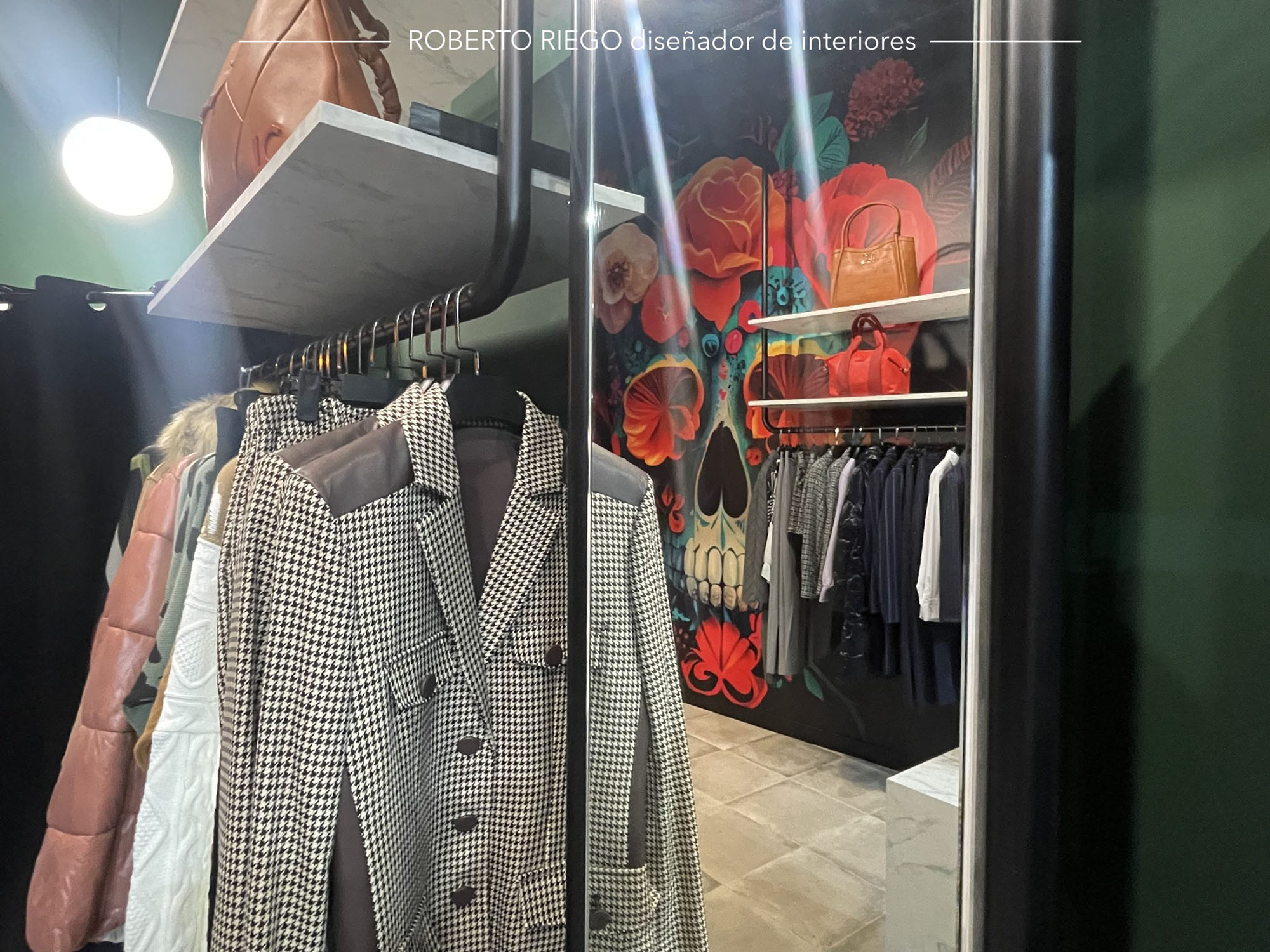 Diseño de Interior y Escaparate para tienda Rhapsody Shop Zamora - Luale Proyectos