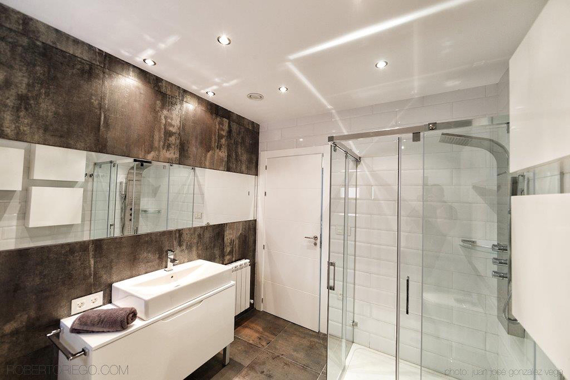 Baño vivienda valle del tera