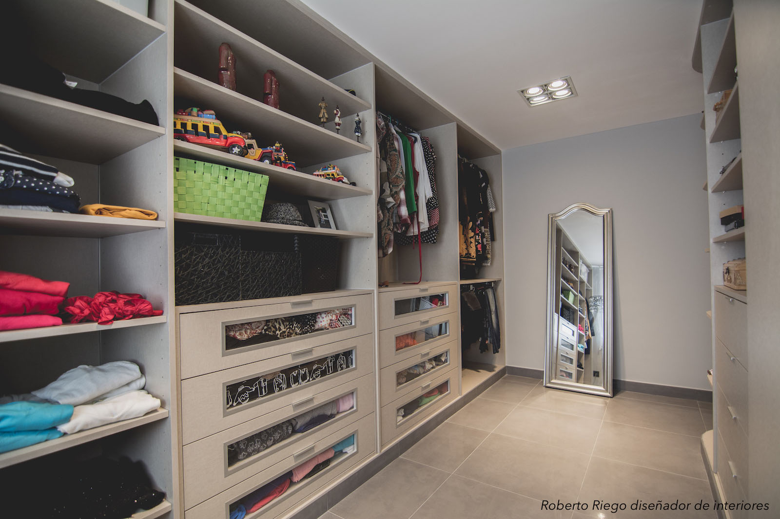Decoración Vestidor Vivienda Unifamiliar Navarro